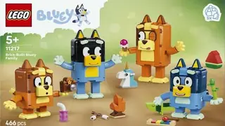 LEGO 11217 Brick-Built Bluey Family building instructions